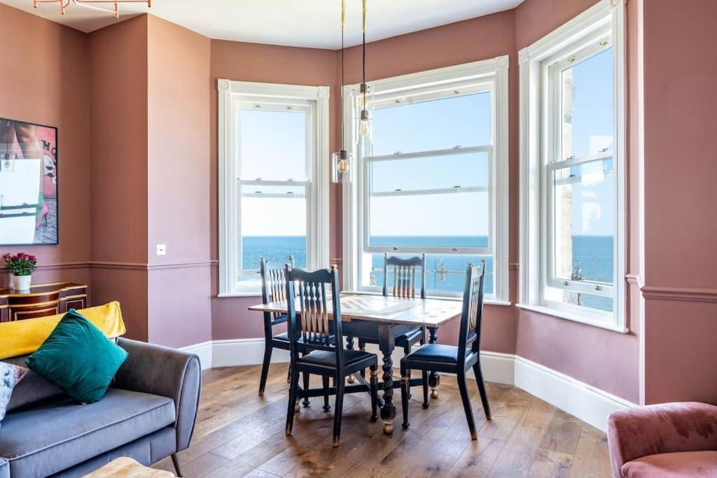 Stylish Beachfront Apartment, Sweeping Ocean Views And Luxury Touches Herne Bay Exterior photo